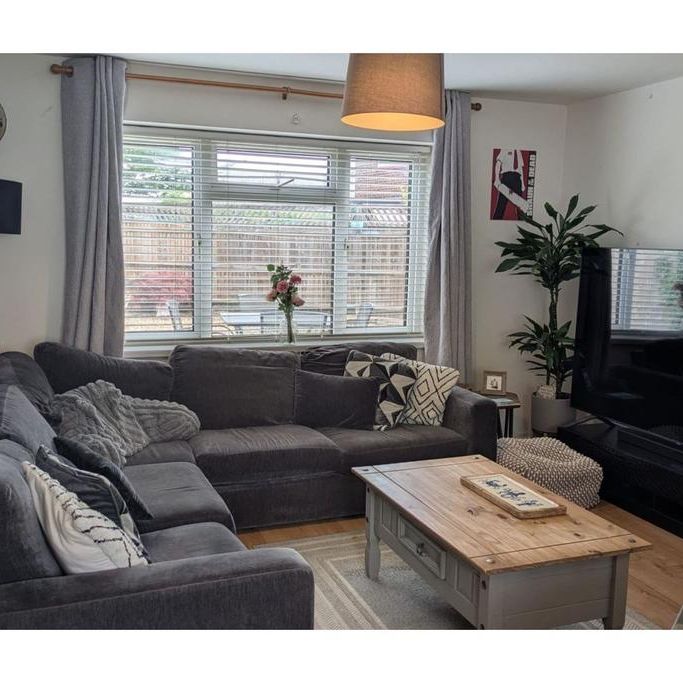 3 bedroom detached house to rent - Photo 1