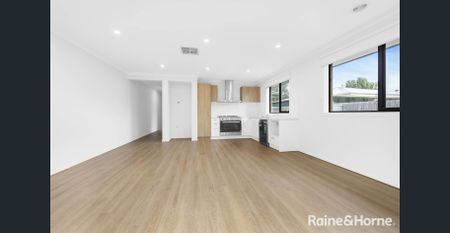 Charming 3-Bedroom Home in Braybrook - Photo 4