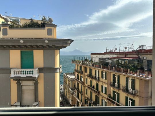 Prestigioso appartamento in palazzo nobiliare a Santa Lucia con vista cult - Photo 1