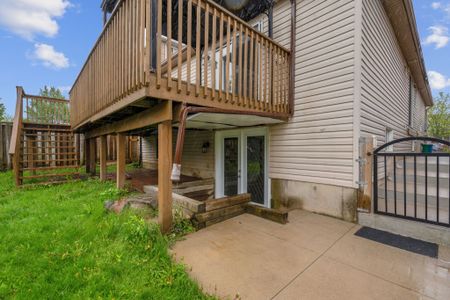 For Lease - 16 Waddington Crescent, Barrie, Ontario - Photo 5