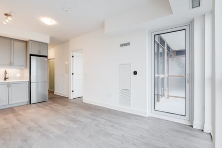 For Lease - 2343 Khalsa Gate Unit# 724, Oakville, Ontario - Photo 3