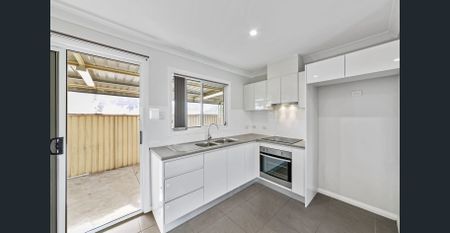 Modern Two Bedroom Granny Flat with Air Conditioning! - Photo 2