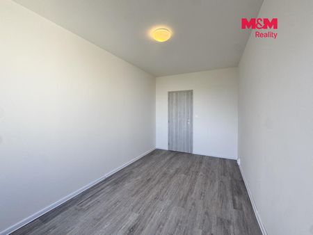 Pronájem bytu 4+1 83 m² - Fotografie 5