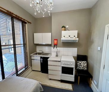 Studio Flat, Sulgrave Road, W6 - Photo 6