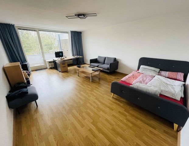 Geräumige 2-Zimmer-Wohnung mit Balkon in Lohbrügge! - Photo 1