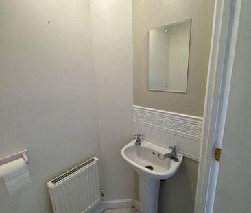 2 bedroom house to rent - Photo 3