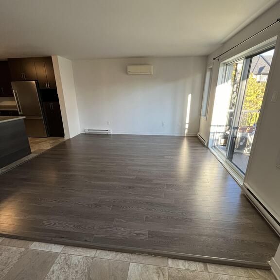 Super Grand 4 1/2 - Photo 1