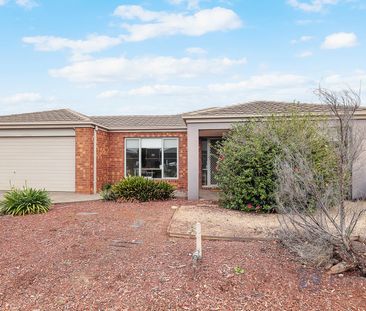 4 Bedroom Family Home in popular Maddingley - Photo 5