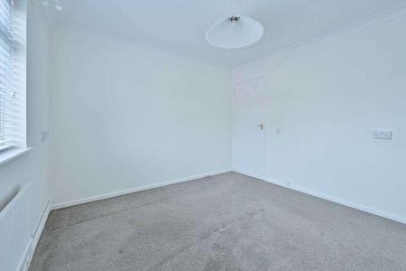 Vega Road, Wd, Bushey, WD23 - Photo 3