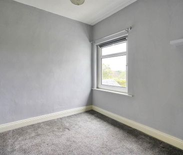 25 Holland Crescent, Ballyhackamore, Belfast, BT5 6EF - Photo 3