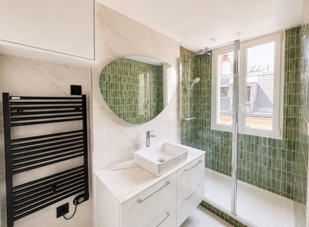 Location Appartement 4 pièces 64m² PARIS 6ème - Photo 5