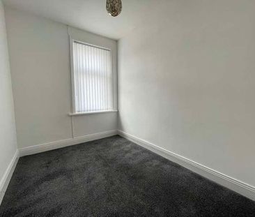 Esplanade, Whitley Bay, NE26 - Photo 3