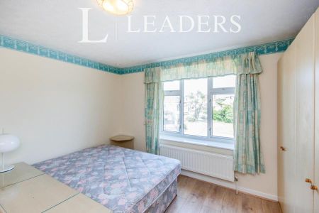1 bedroom studio to rent The Bristowe, 2-6 Grange Road, Bournemouth, BH6 - Photo 2