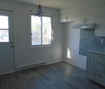 4 ½ 2 e étage rue Granby Montréal - Photo 3