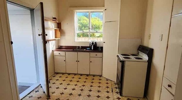 2 Bedroom in Boulcott - Photo 1