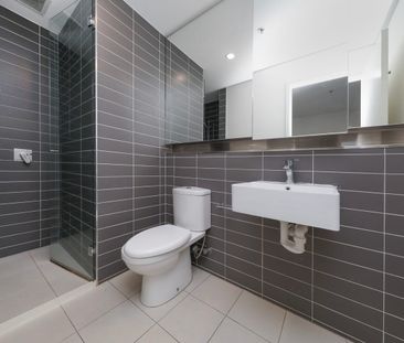 Comfortable Living in the Heart of Footscray - Photo 6