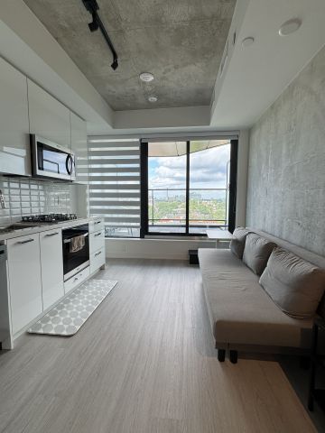 For Lease - 195 McCaul Street Unit# 812, Toronto, Ontario - Photo 2