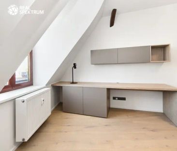 Pronájem nadstandartního bytu 3+kk po rekonstrukci s klimatizací, 89 m - Photo 1
