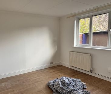 2 bedroom detached bungalow to rent - Photo 6