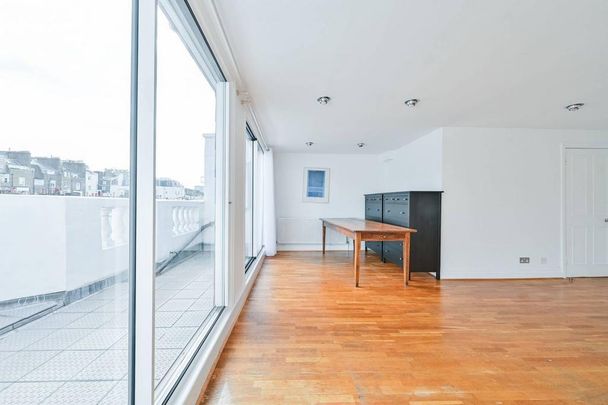 2 bedroom maisonette to rent - Photo 1