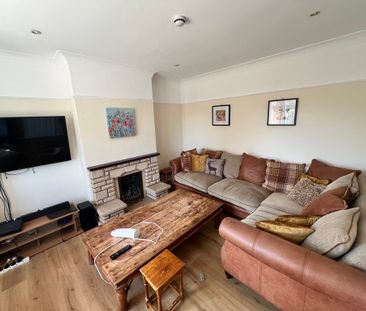 Hull Road, Hull Road - P2019 - Photo 1