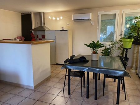 A LOUER - APPARTEMENT - T4 - VIOLES, - Photo 4