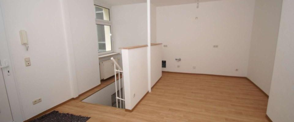 2-Zimmer-Wohnung im Hinterhaus mit viel zusätzlichem Platz im Untergeschoß - Photo 1