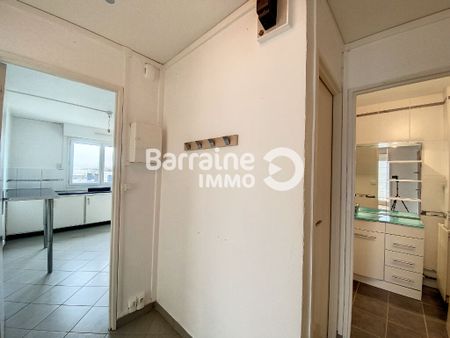 Location appartement à Brest, 2 pièces 46.74m² - Photo 3