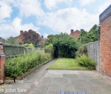 1 bedroom in a house share to rent - Photo 6
