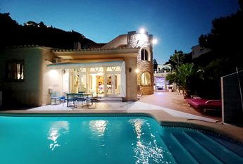For rent villa with private pool near the beach in Cumbre del Sol, Benitachell
