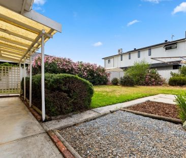 32 Ozone St, Victor Harbor SA 5211 - House For Rent | Domain - Photo 4