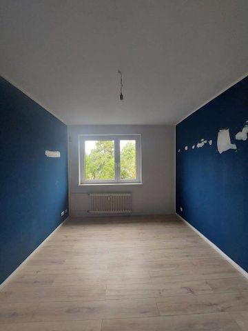 Familienwohnung mit Balkon in ruhiger Lage zu vermieten! - Photo 5