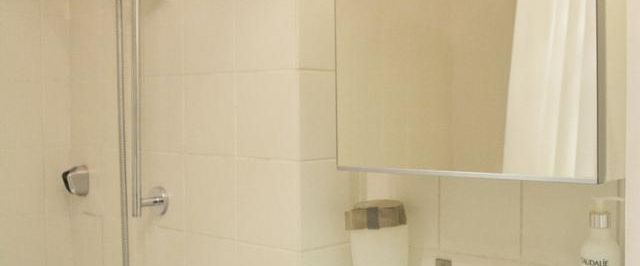 Sehr Zentrale Wohnung + Wohlfühlfaktor 3 Monate Zwischenmiete - Photo 1