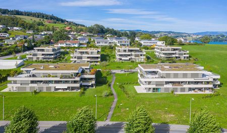 Gehobene 4½-Zimmer-Wohnung mit herrlicher Panoramasicht im Felmispark - Photo 4