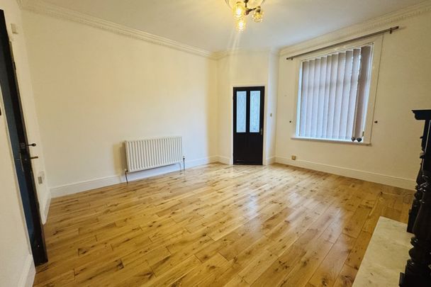 Mansion Terrace - Photo 1