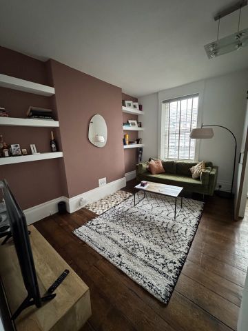 1 Bed Flat, Clapham Road, SW9 - Photo 2