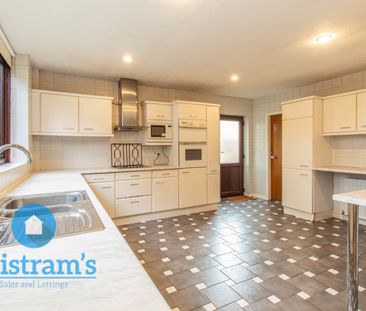 Claremont Avenue, Bramcote - Photo 1