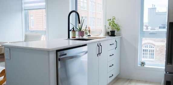 3 ½ lumineux et sécuritaire – Vieux-Québec - Photo 2