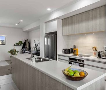 2a Harakeke Road, Hobsonville. - Photo 5