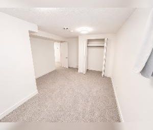 2 Bed 1 Bath Suite 111 Ave Edmonton - Photo 5
