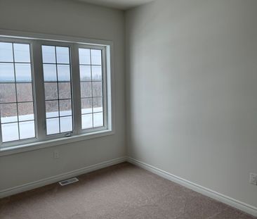 For Lease - 2960 Peter Matthews Drive, Pickering, Ontario - Photo 3