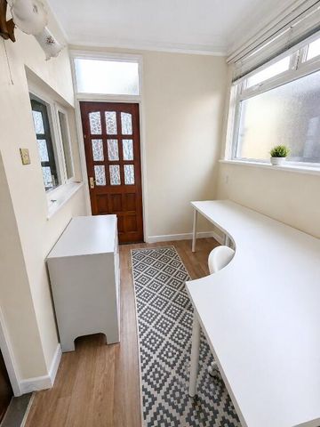 11 Station Road, Lambeg, Lisburn, BT27 4QD - Photo 2