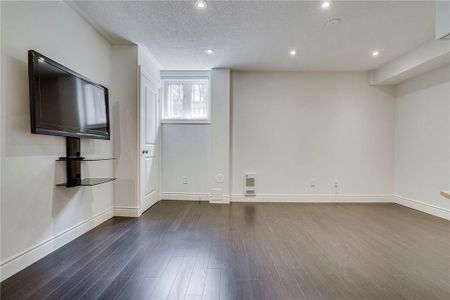 For Lease - 3 Johnson Farm Lane, Toronto, Ontario - Photo 3