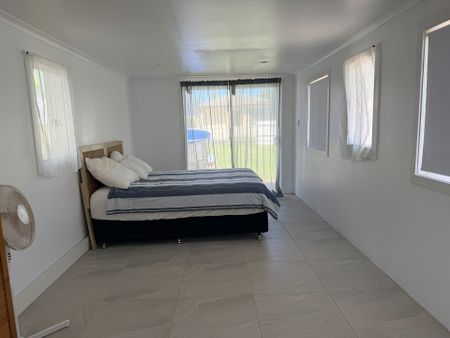 Quaint Cottage with Granny Flat - Photo 2