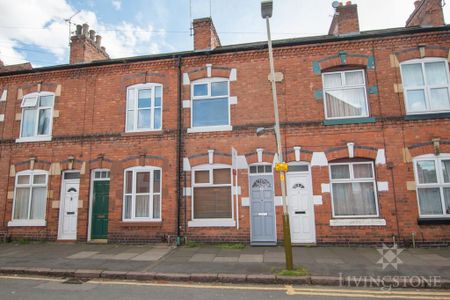 3 bedroom terraced house to rent - Photo 2