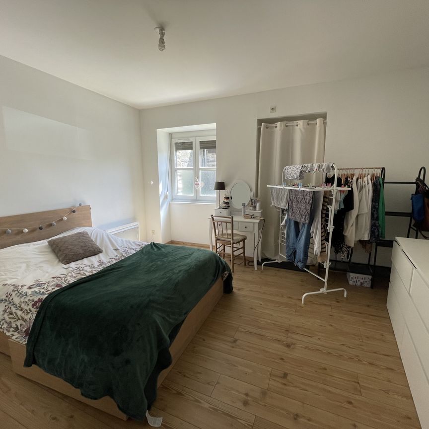 Location Appartement 2 pièces 47m² PLELAN LE GRAND 35380 - Photo 1
