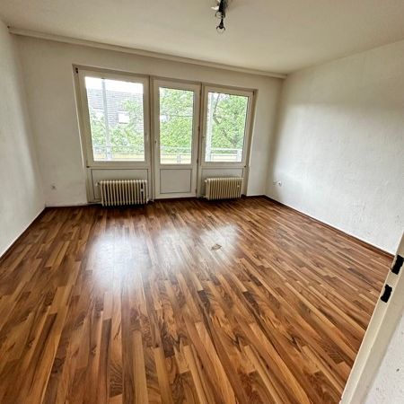 GEPFLEGTE 3,5 Zimmer Wohnung mit Balkon in Duisburg-Neudorf !!! - Foto 1