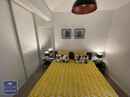 Location Appartement 2 pièces 40m² TOULON 83000 - Photo 4