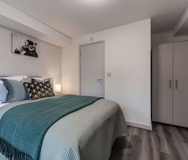 🚆 21min to Deansgate | Ensuite + Kitchenette Room 1 - Double Ensuite - Photo 5