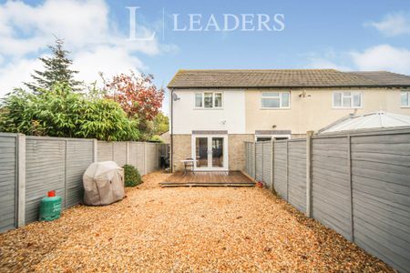 2 bedroom end of terrace to rent Horton Heath - Photo 3